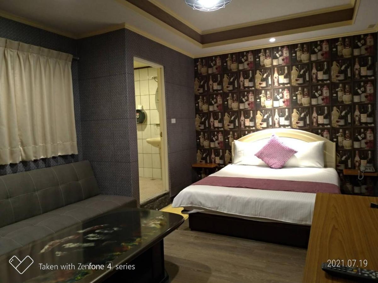 Guan Lun Hotel Chua-lien Exteriér fotografie