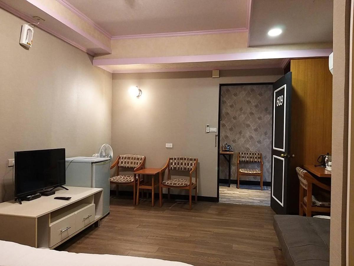 Guan Lun Hotel Chua-lien Exteriér fotografie